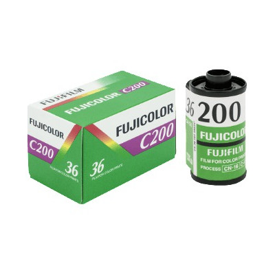 Fujicolor 200 135/36-Spalvotos fotojuostelės-Tradicinė ir momentinė fotografija