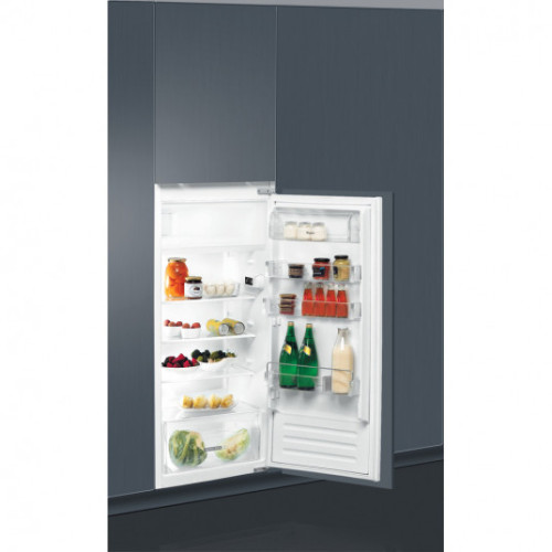 ŠALDYTUVAS WHIRLPOOL ARG 7342-Įmontuojami šaldytuvai-Įmontuojama virtuvės technika