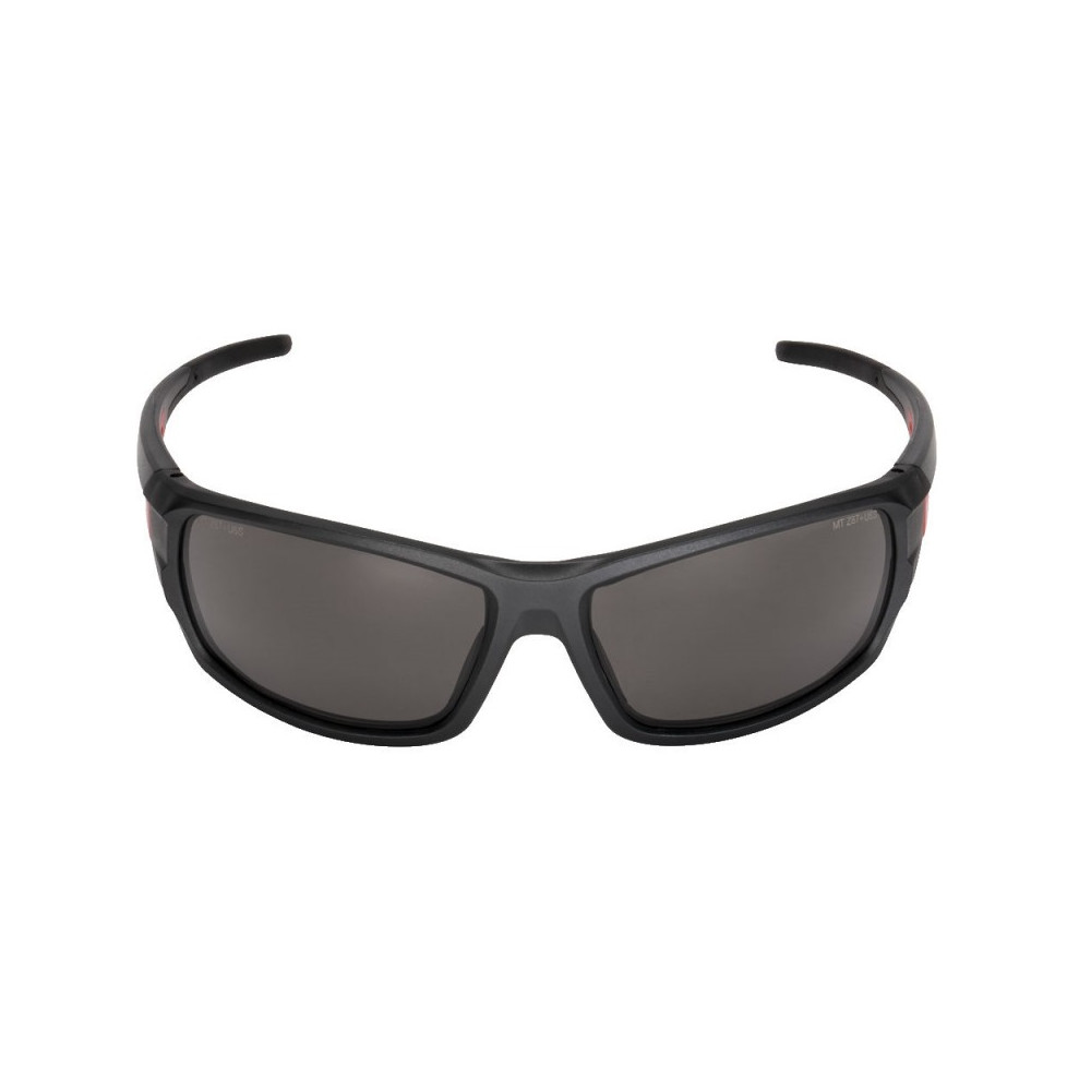 Tamsinti apsauginiai akiniai MILWAUKEE Performance-Asmeninės apsaugos priemonės-Darbo rūbai ir